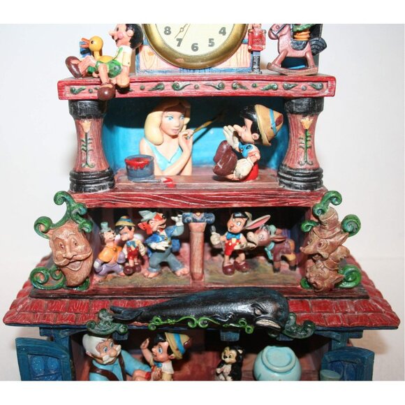 Vintage Pinocchio Disney Magic Moments in Time  Musical Clock 11"  House - Picture 3 of 6